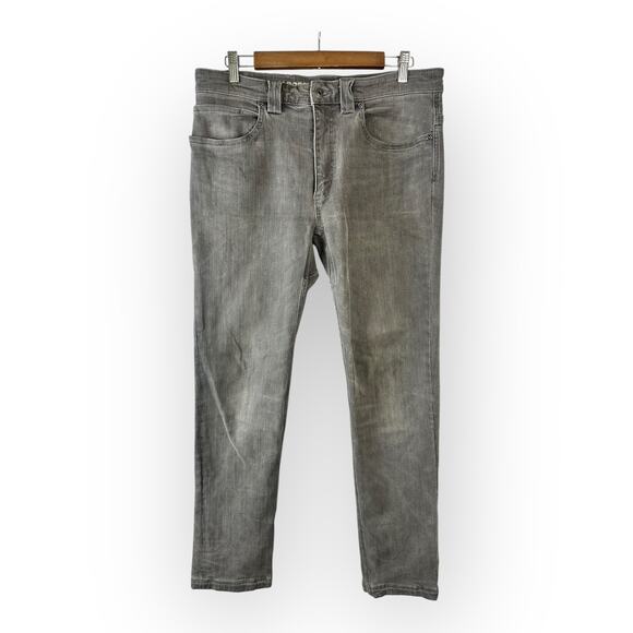 Duluth Trading Mens size 34x32 Ballroom Double Flex Denim Jeans Gray Slim Fit - Picture 1 of 8